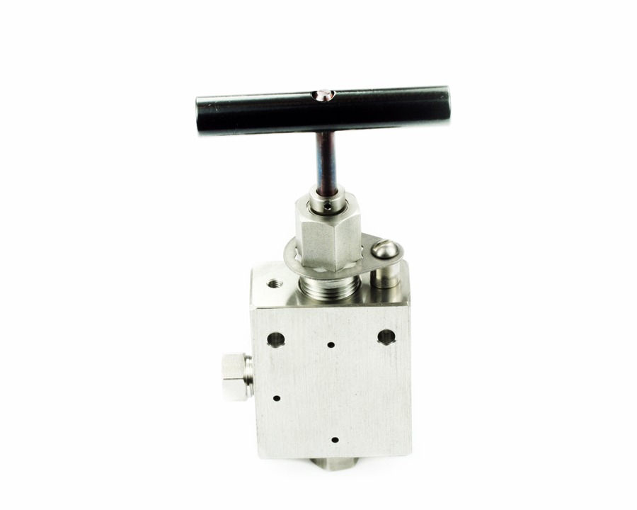 Two-way Angle Valve, 1/4 in. – Waterjet Cutting, Waterjet Parts, Flow ...